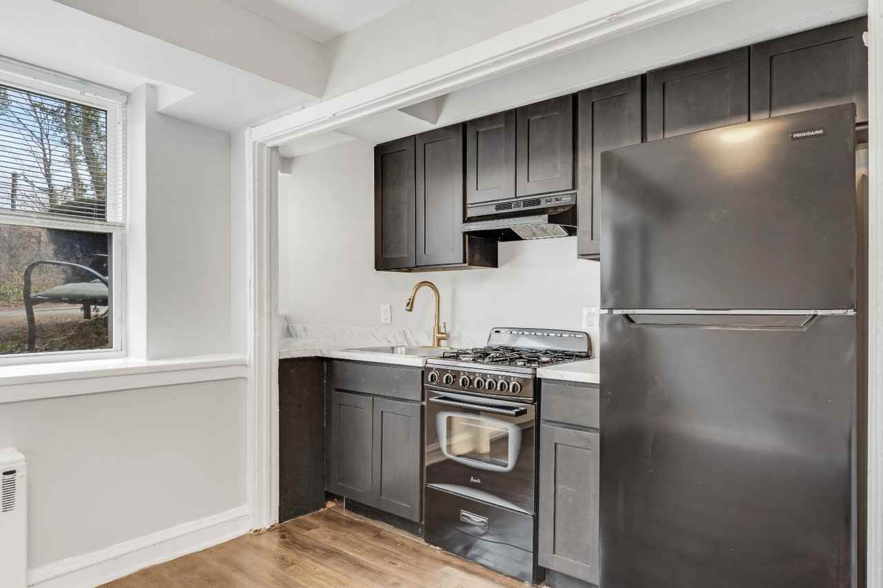 6780 Blakemore St #B1 - Photo 2 of 6