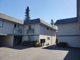 featured image of 534 & 536 Humboldt Street #534-1