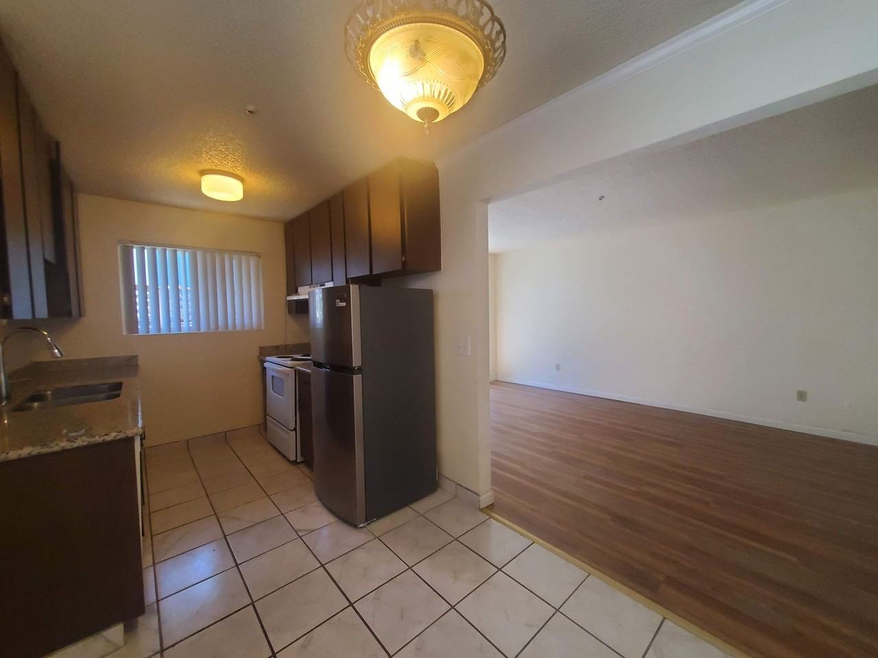 534 & 536 Humboldt Street #534-1 - Photo 7 of 15