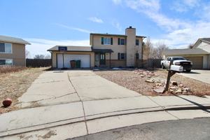featured image of 13238 Alcott Cir