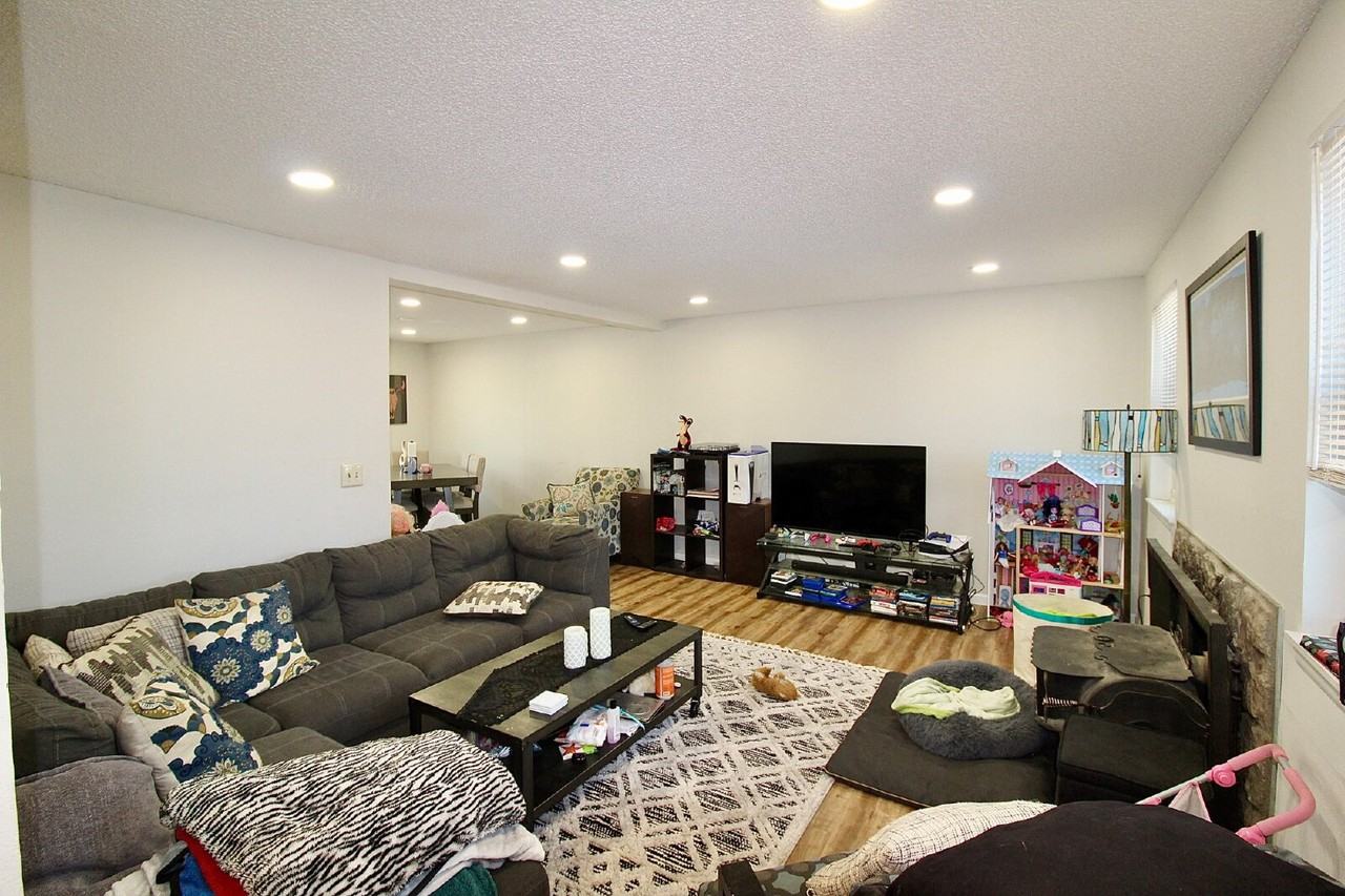 13238 Alcott Cir - Photo 7 of 28