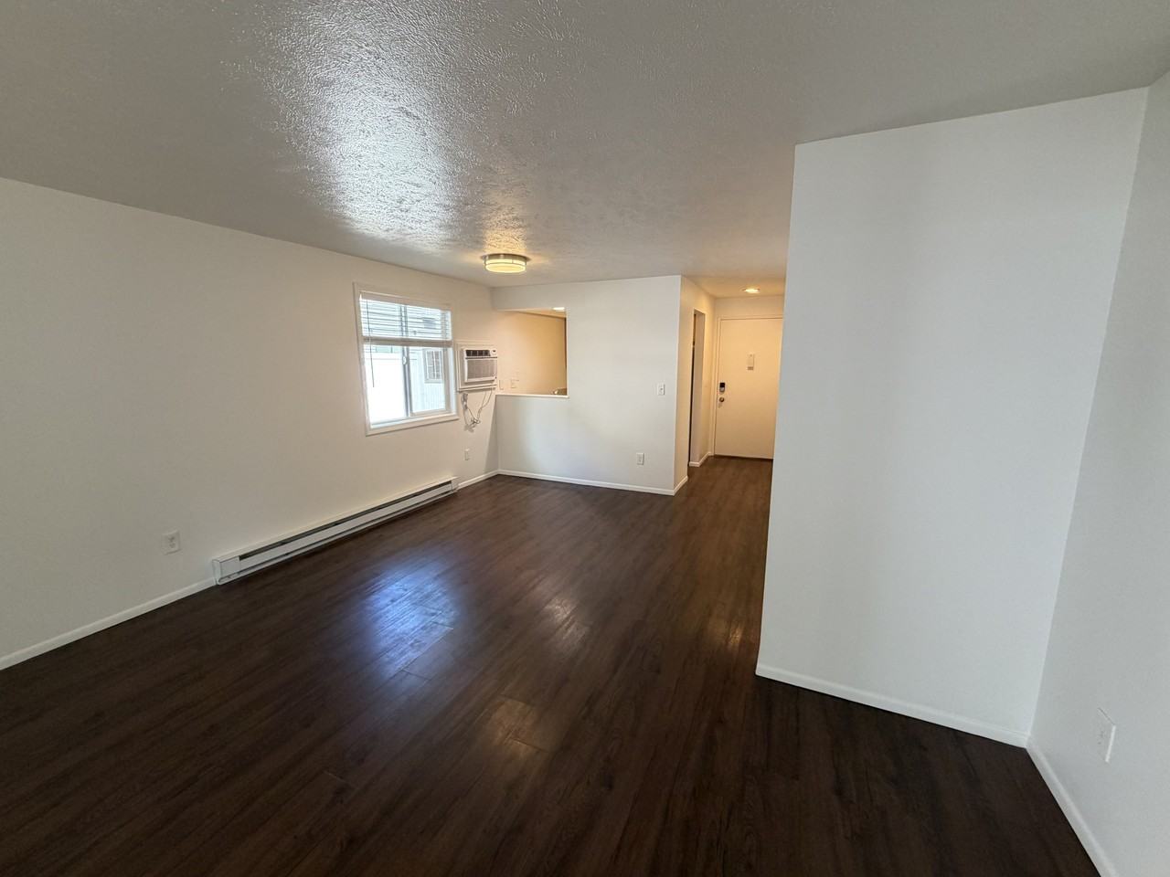Grand Apartments (3414 S Grand Blvd) - Photo 5 of 12