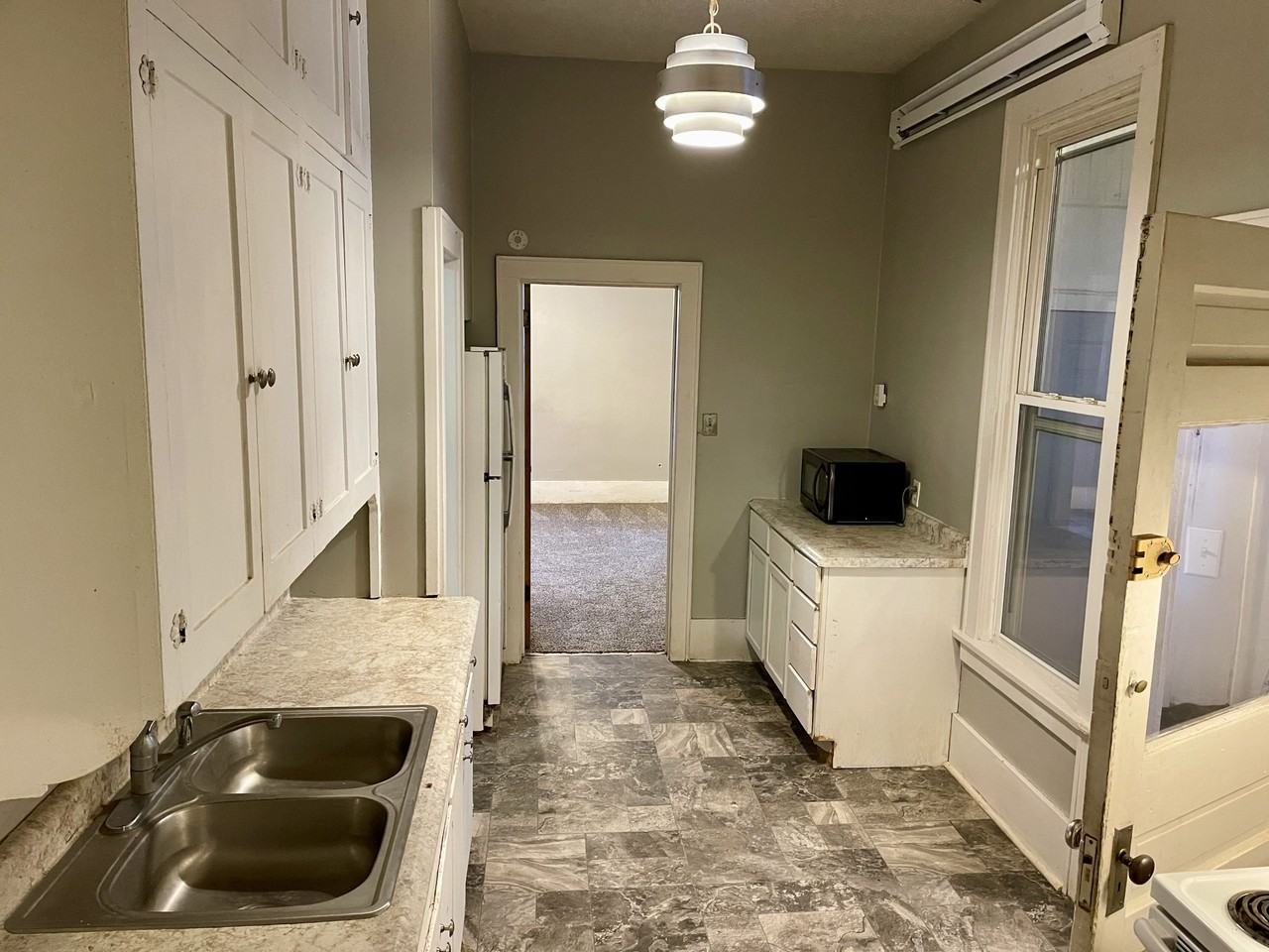 447-453 West Military Avenue - Photo 7 of 13