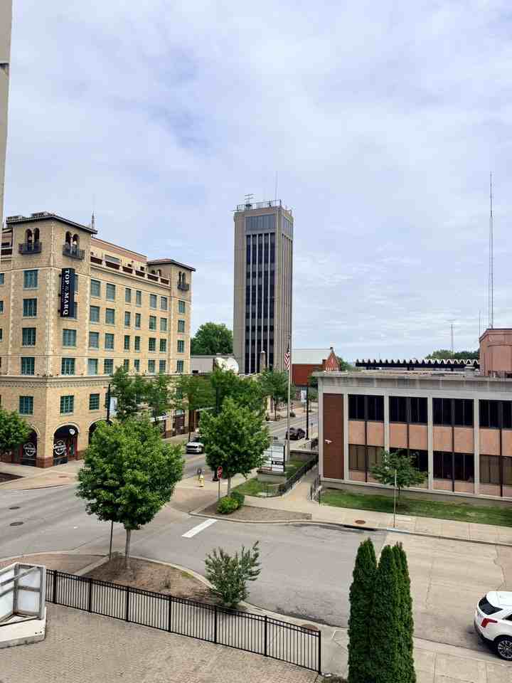 151 North Fountain Street - Photo 6 of 50