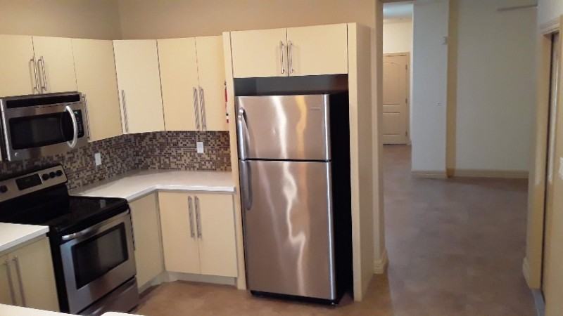 3828 W Daffodil Ave #3828 - Photo 2 of 6