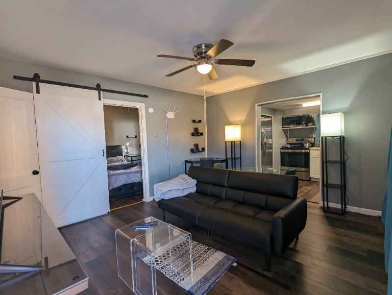 193 Queen St - Photo 7 of 36