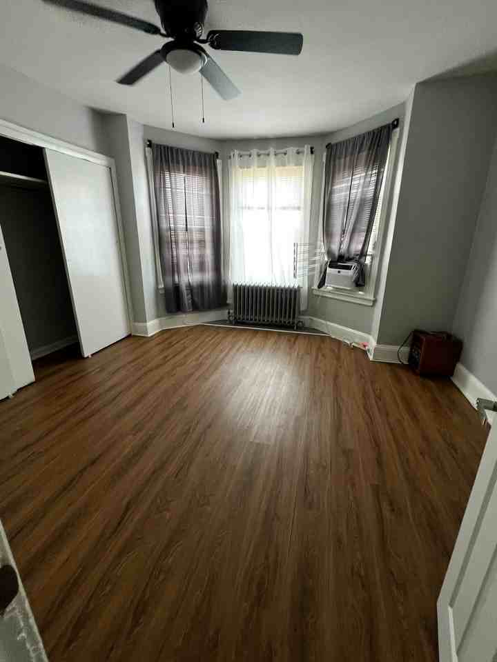 4812 Oxford Ave #2 - Photo 6 of 17