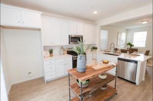 2284 N Columbus Dr - Photo 1 of 1