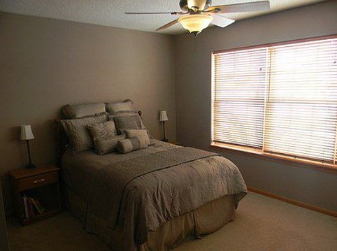 680 Cobblestone Way - Photo 5 of 7