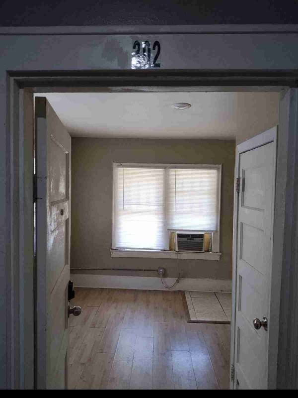 215 Civic St #302 - Photo 3 of 4