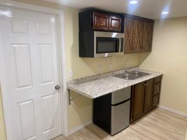 featured image of 2221 Gold Ave #B