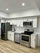 2053 W Oxford St #2 - Photo 1 of 1