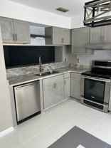 522 Hollomon Dr - Photo 1 of 1