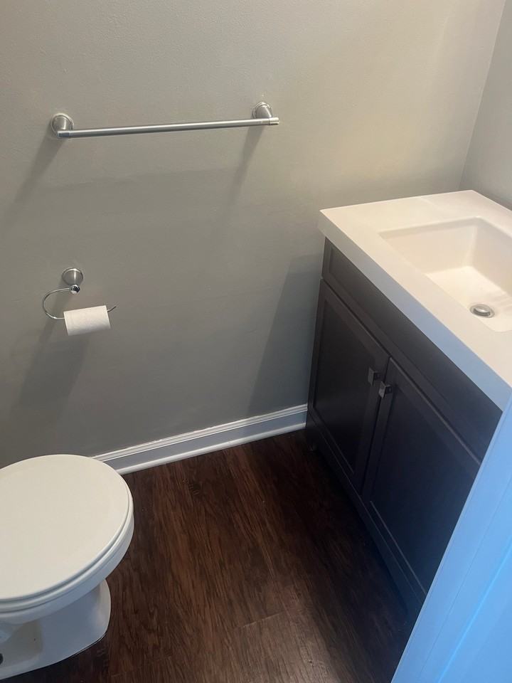 522 Hollomon Dr - Photo 7 of 8