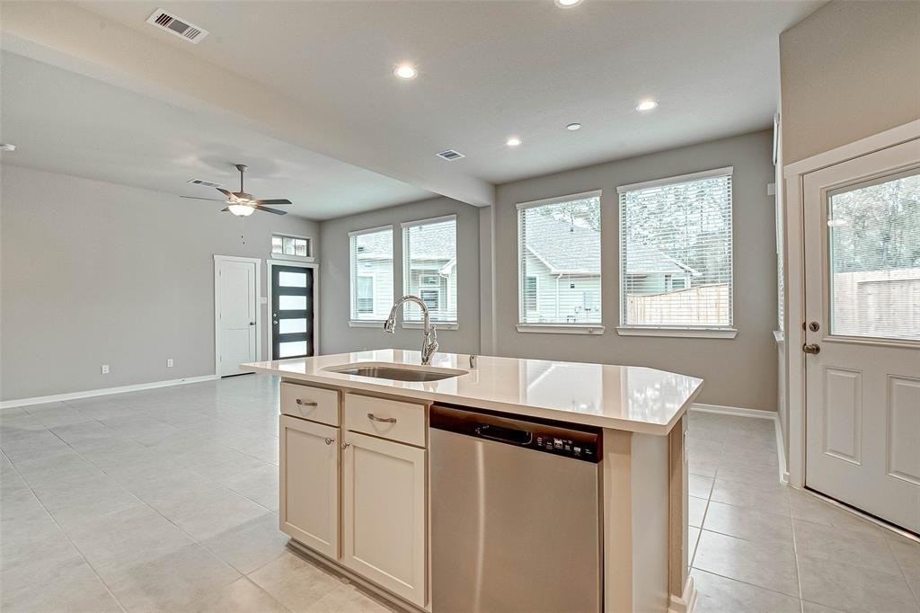 332 N Spotted Fern Dr - Photo 6 of 18