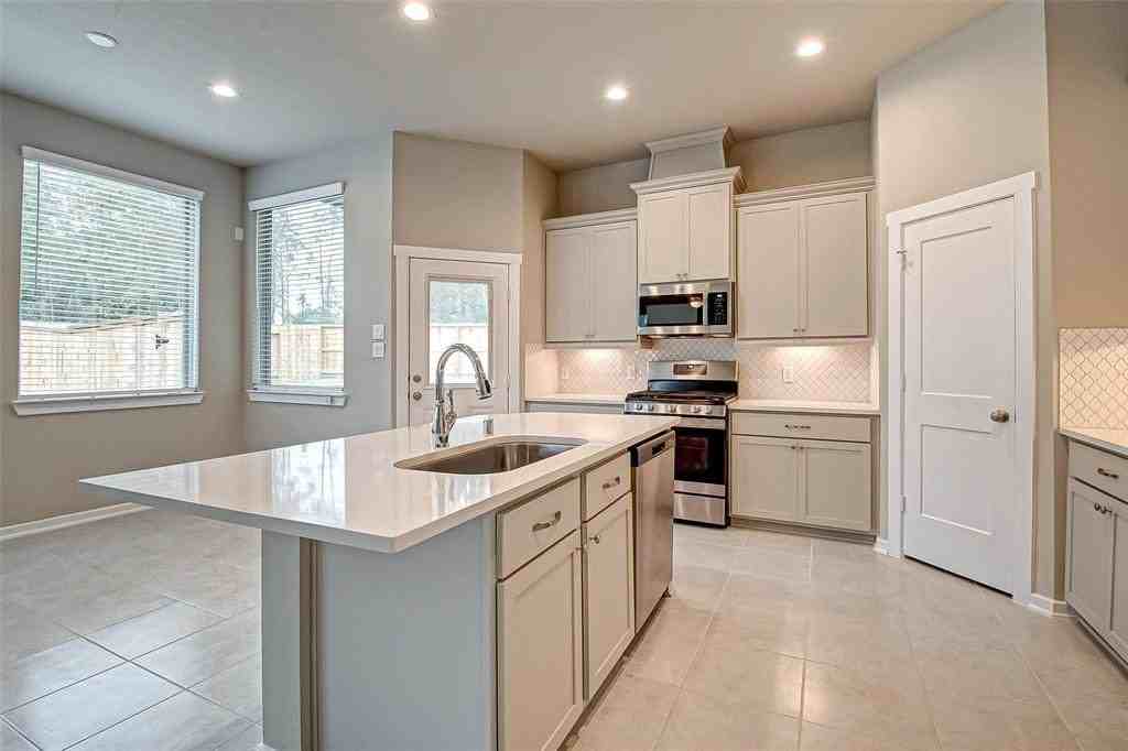 332 N Spotted Fern Dr - Photo 7 of 18