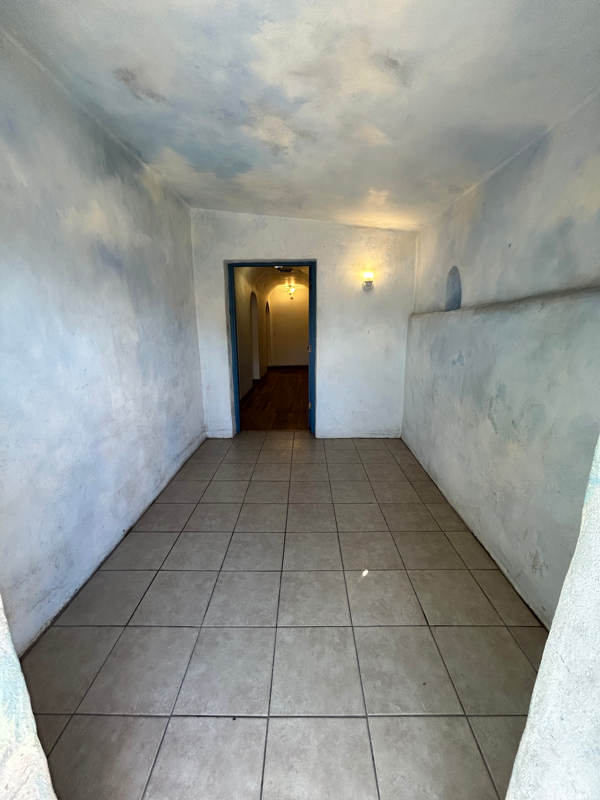 433 E 23rd St - Photo 5 of 45
