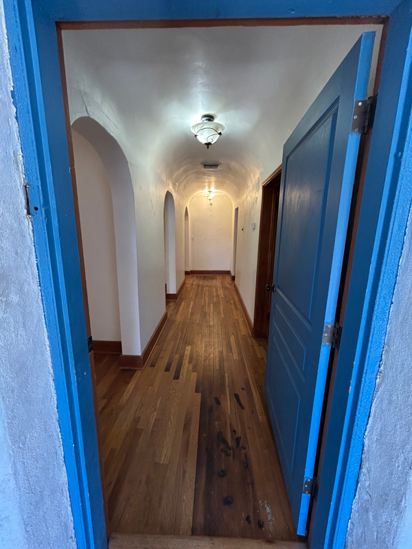 433 E 23rd St - Photo 6 of 45