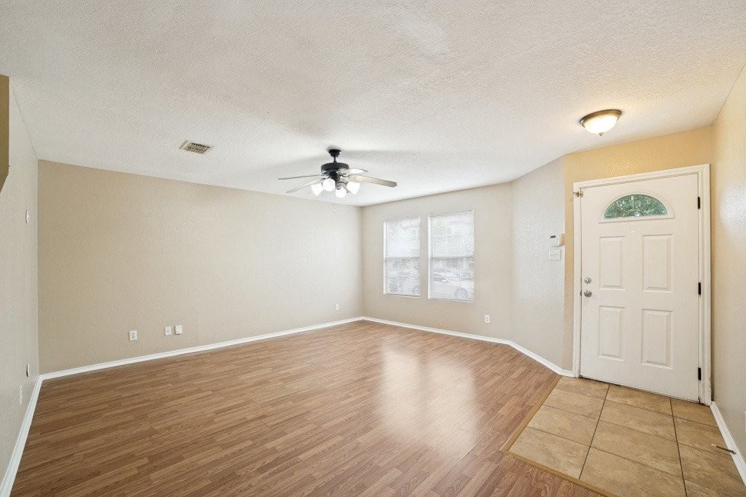 5426 Wincheap Drive - Photo 4 of 18