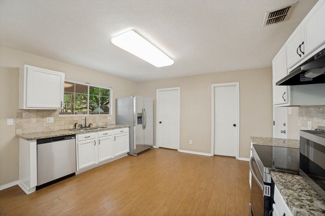 5426 Wincheap Drive - Photo 7 of 18