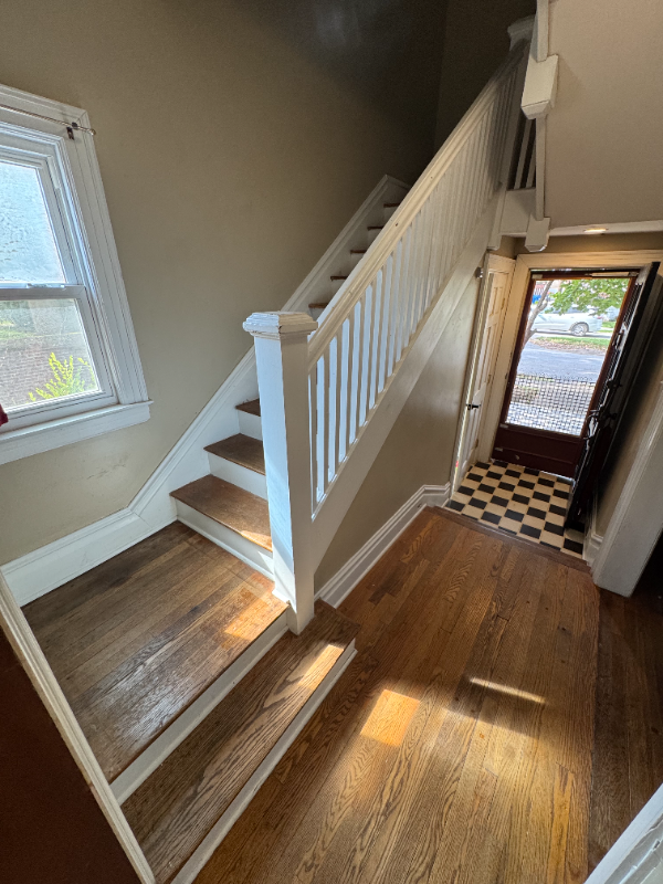 1212 10th St - Photo 3 of 16
