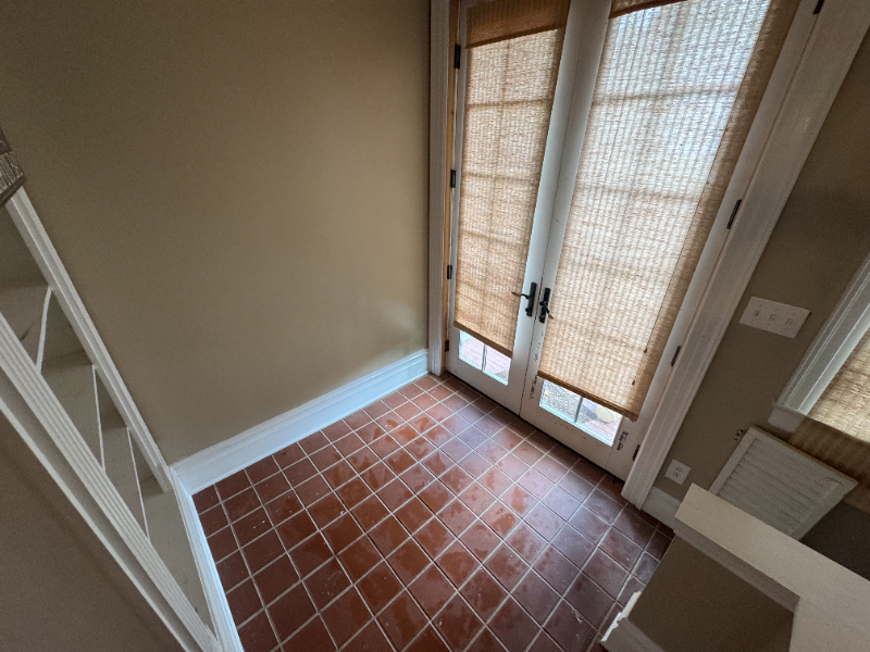 1212 10th St - Photo 6 of 16