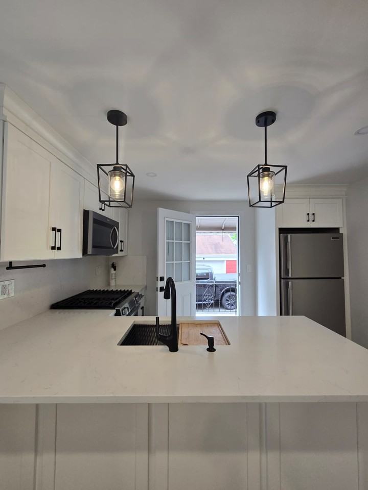 613 Willow Ave #1 - Photo 4 of 20
