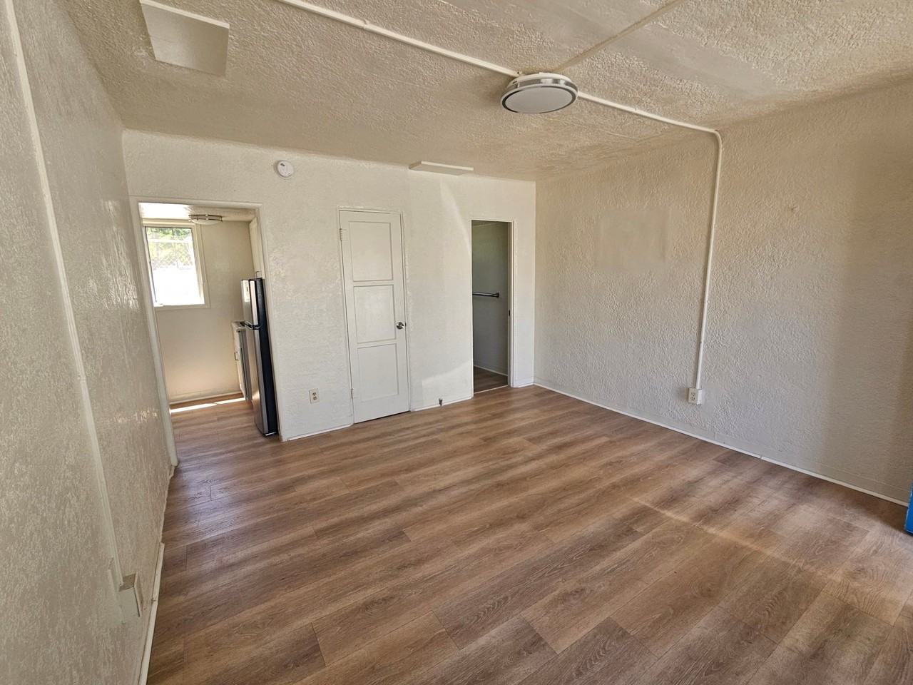 767 N Main St #3 - Photo 3 of 7