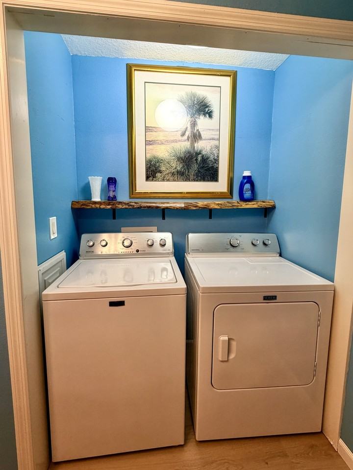 808 Ne 5th Ave #A - Photo 7 of 17