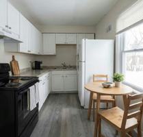 featured image of 445 Plaza Ave