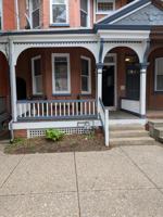 featured image of 806 N Van Buren St