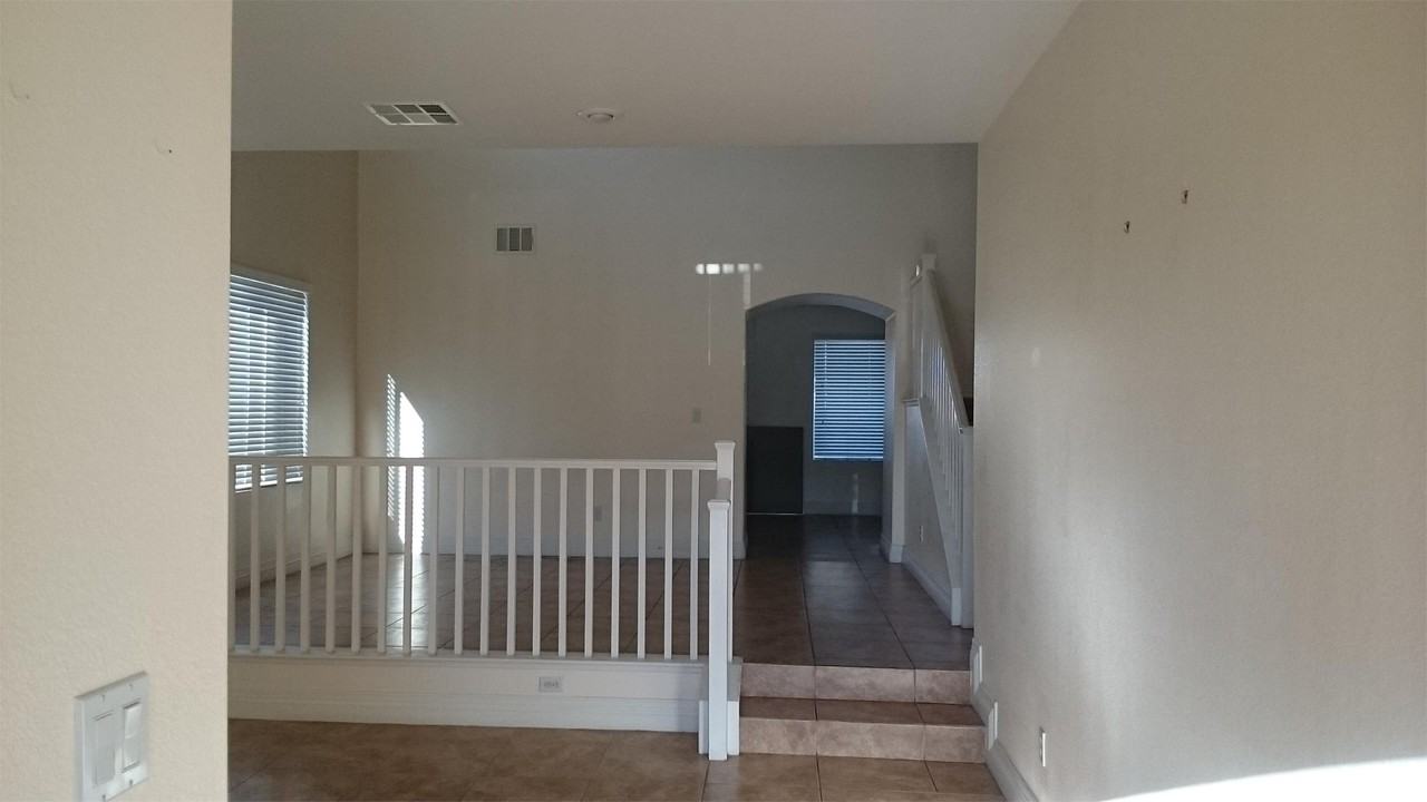 172 Timberline Desert Ct #1 - Photo 4 of 10