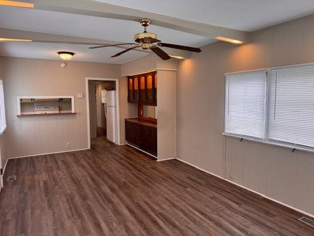 239 Washington St - Photo 7 of 12