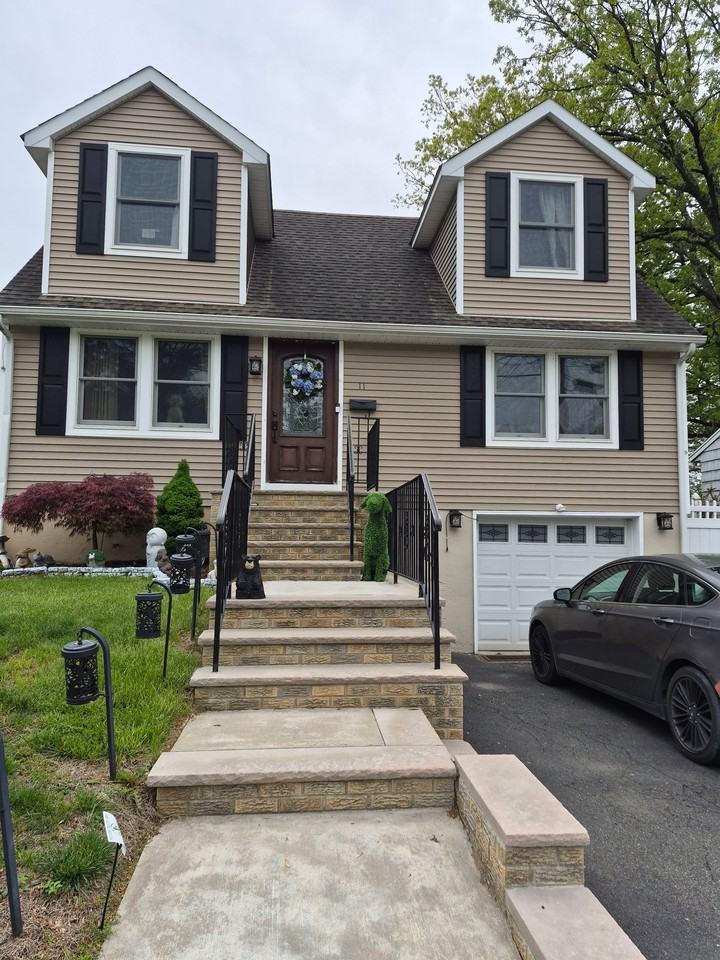 11 Oakwood Ter