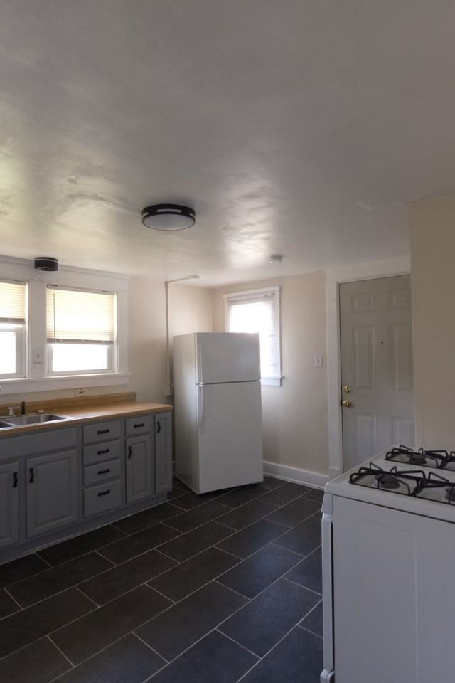838 840 Woodbine Ave Se #838 - Photo 4 of 20