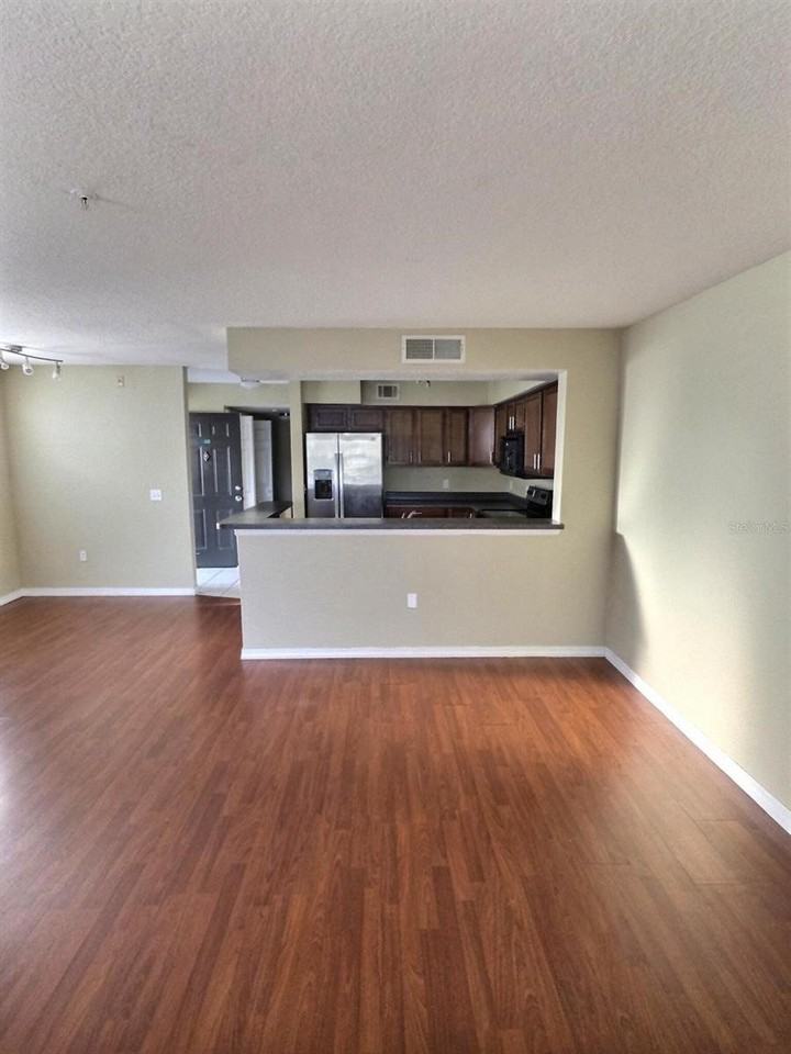 13803 Fairway Island Dr #1618 - Photo 3 of 13