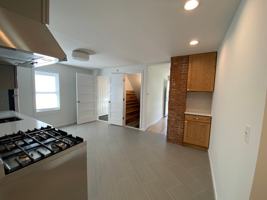 featured image of 27 8th St #1stFL