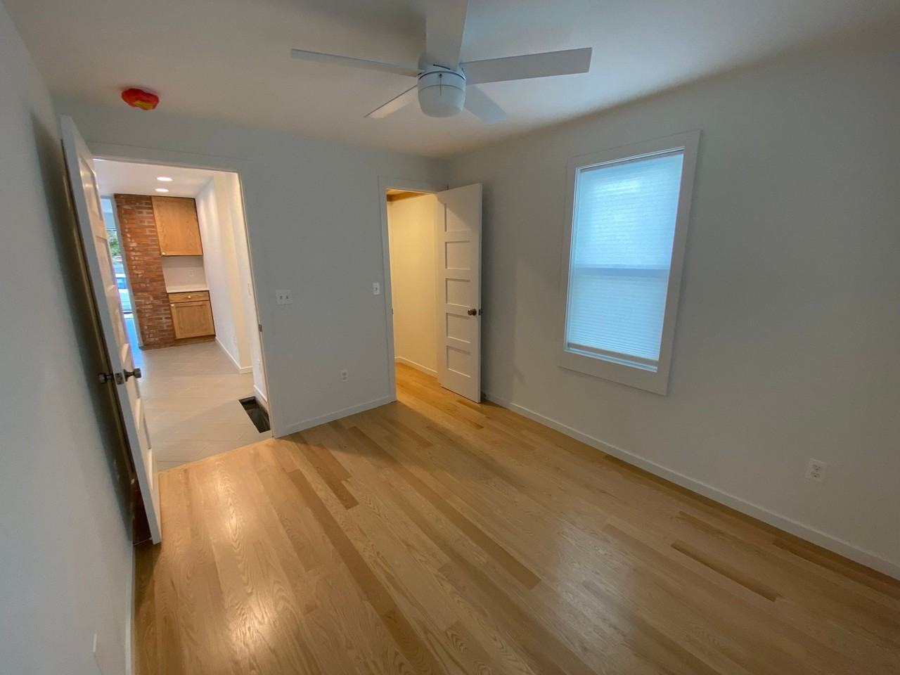 27 8th St #1stFL - Photo 5 of 17