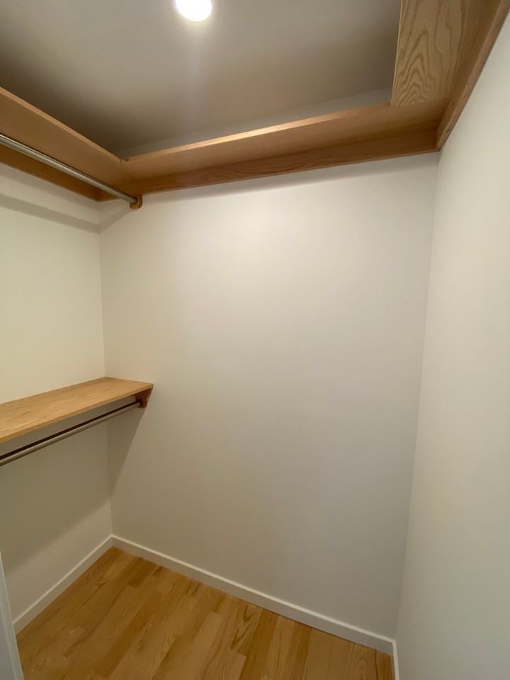 27 8th St #1stFL - Photo 6 of 17