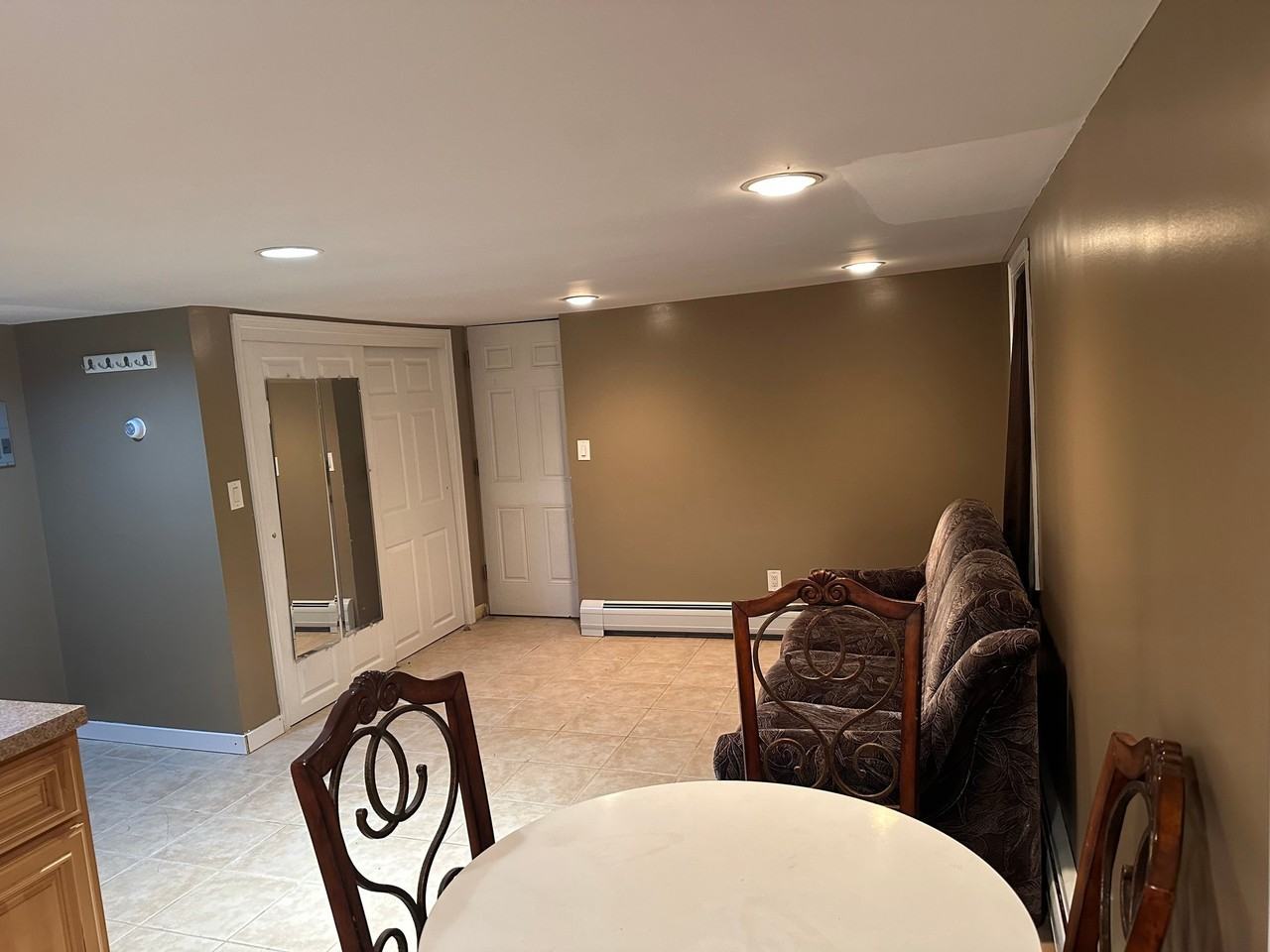1015 Ponsi St - Photo 5 of 5
