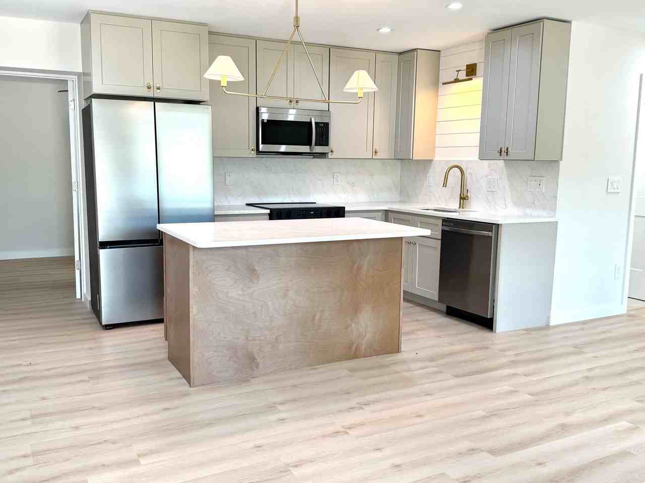 2624 2nd St Sw - Photo 2 of 11