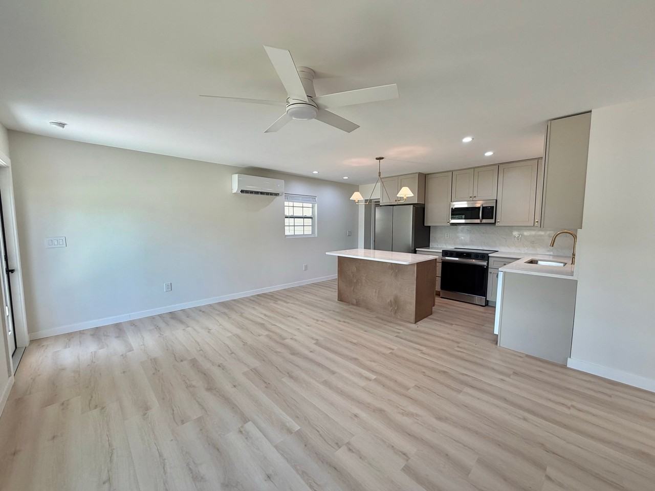2624 2nd St Sw - Photo 4 of 11