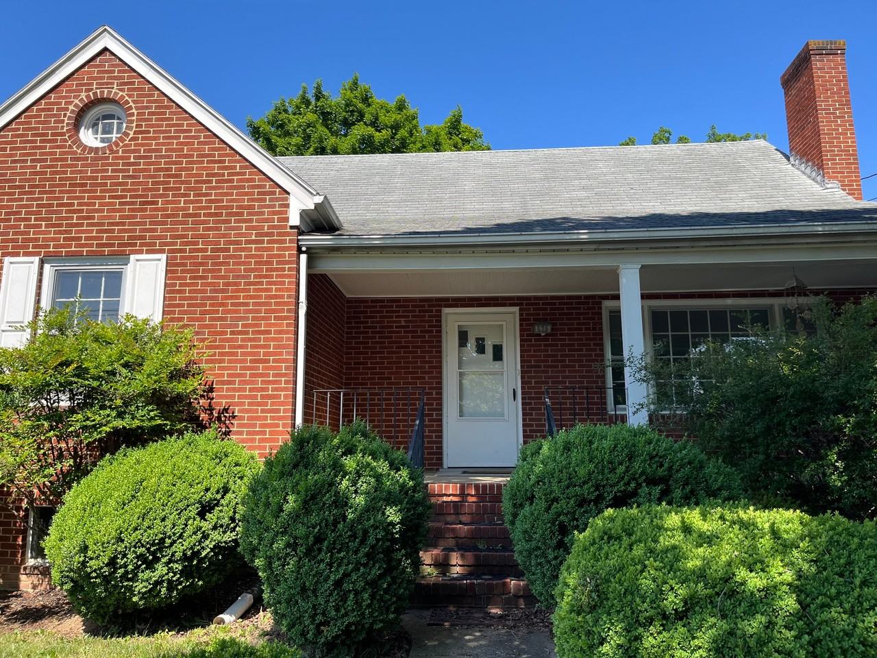 625 N Willow St - Photo 5 of 11