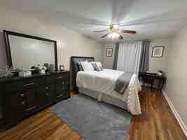 featured image of E 77th St