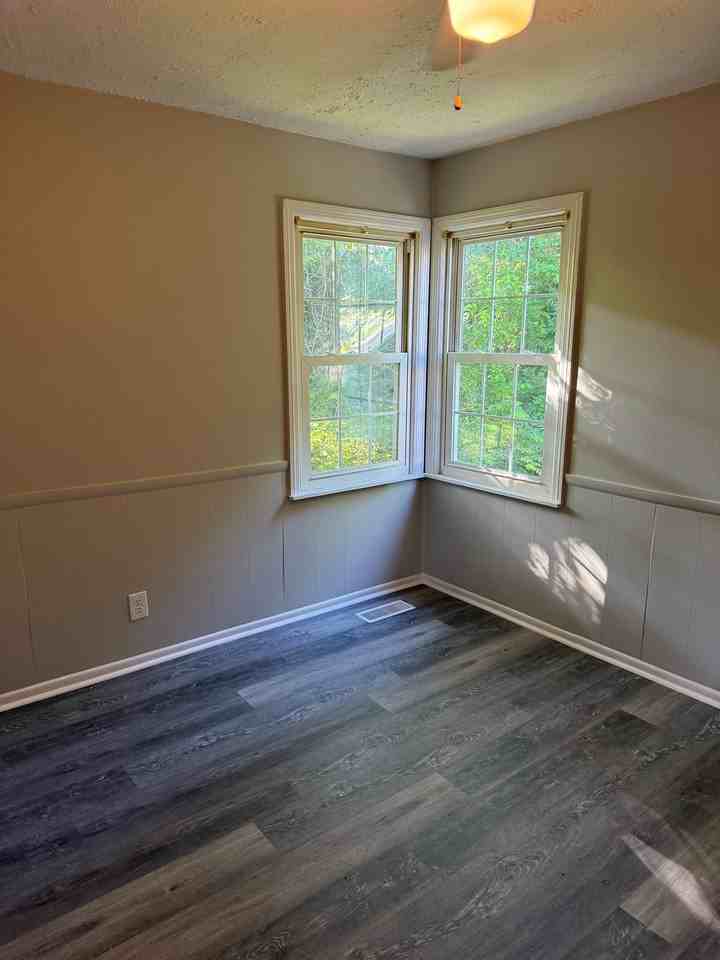 409 Hazelwood Pike - Photo 7 of 8
