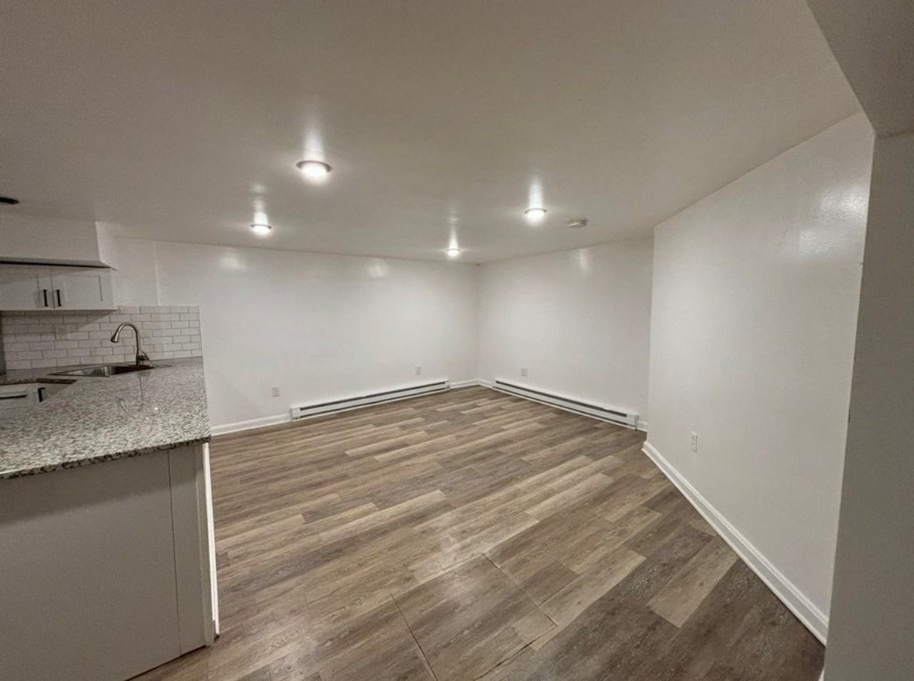 2550 Jefferson St Ne #1 - Photo 4 of 12