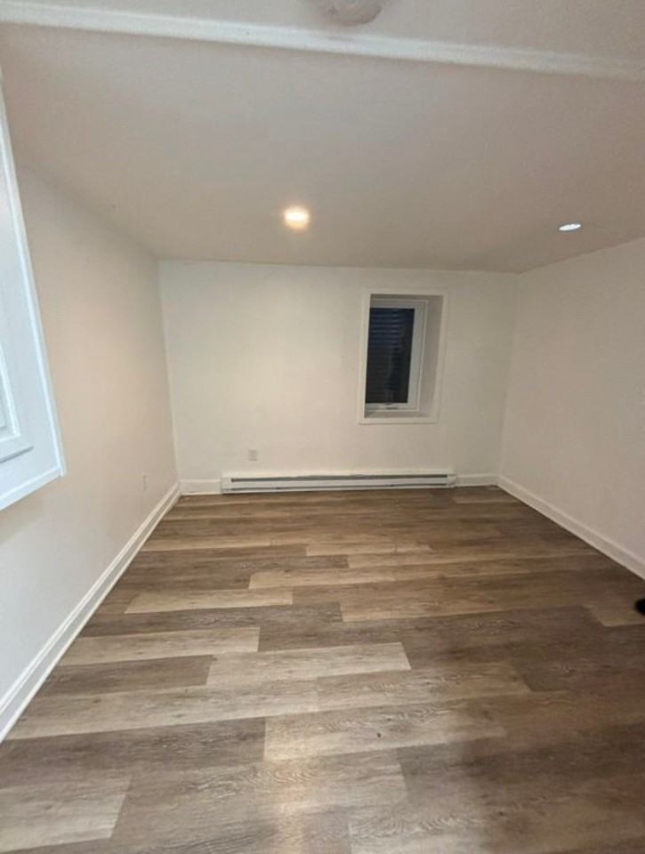 2550 Jefferson St Ne #1 - Photo 7 of 12