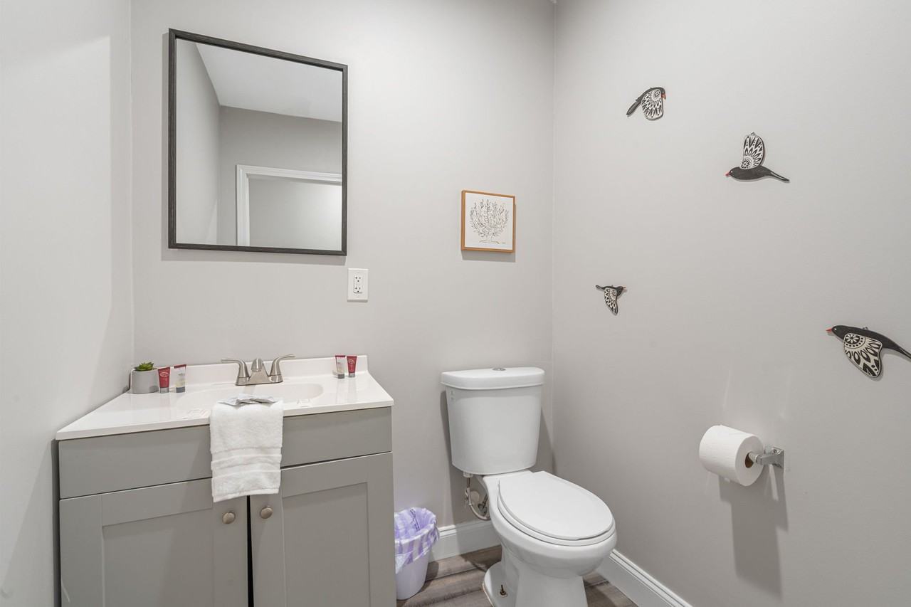 1409 Bridges Ave Sw - Photo 6 of 20