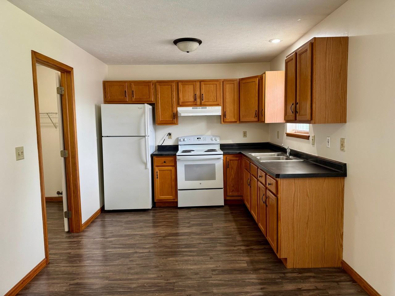 4290 State St #100B - Photo 2 of 12