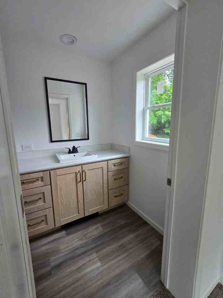 41 Hull Dr - Photo 2 of 18